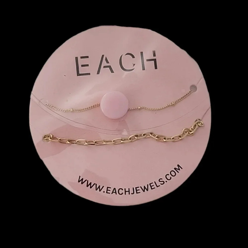 NWT EACH Jewels Layering Necklace Set